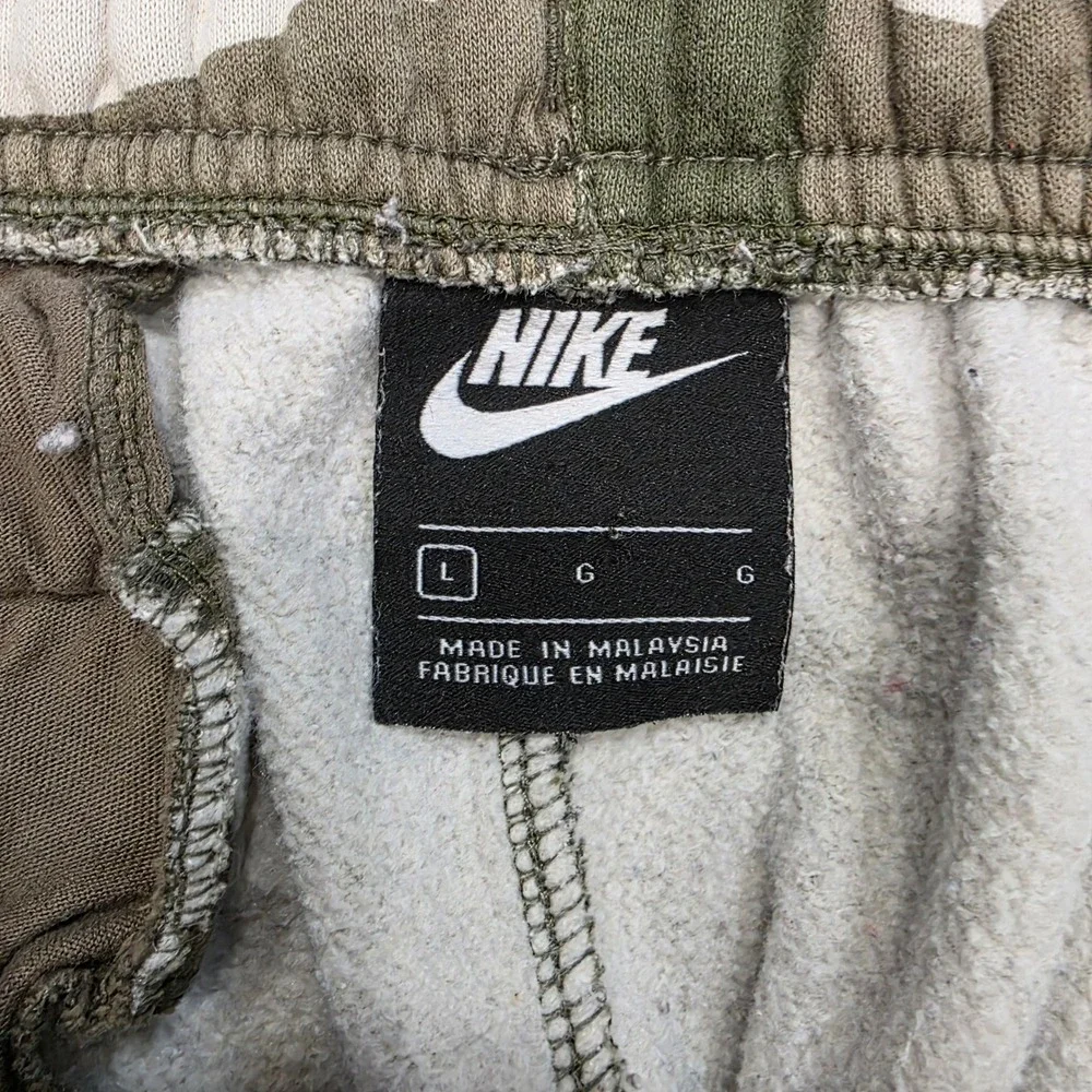 Nike classic men